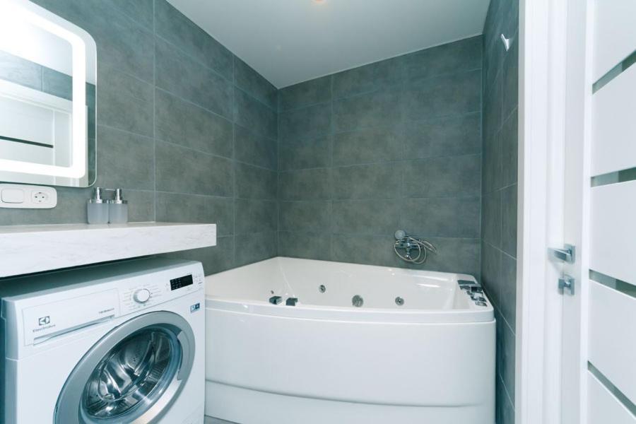 Hotrent City Deluxe Kiev Dış mekan fotoğraf
